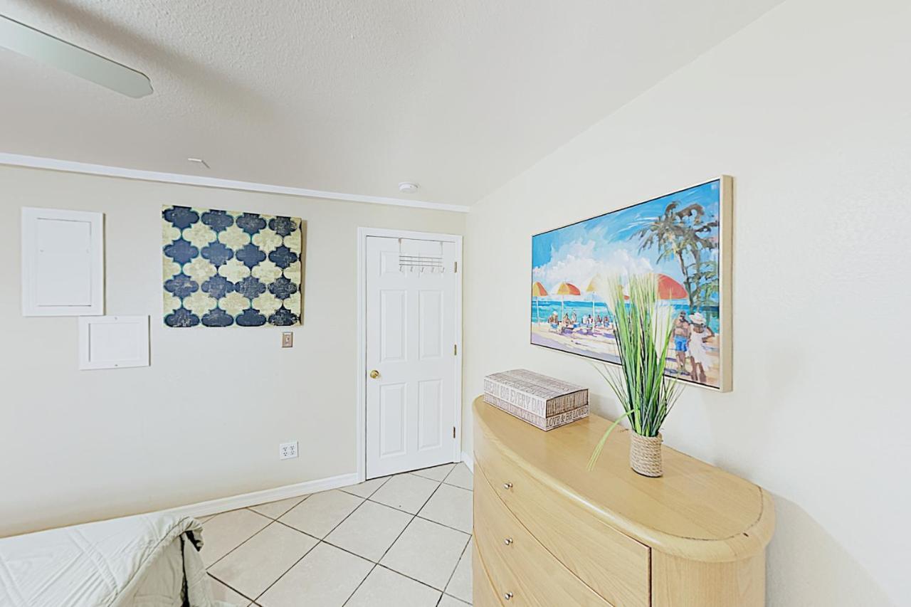 The Palm Condos St. Pete Beach Buitenkant foto