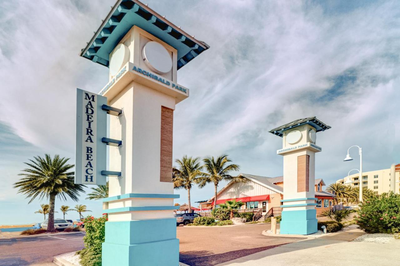 The Palm Condos St. Pete Beach Buitenkant foto